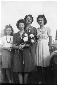 homecoming-1943-queen-candidates.jpg